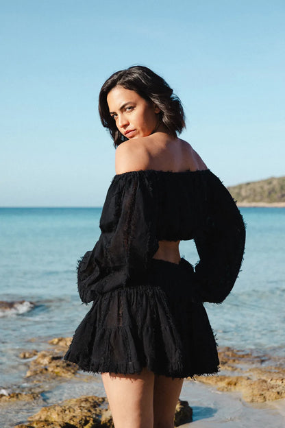 Conjunto de Algodón Tierra Alma - Top Hombros Descubiertos y Falda Negro