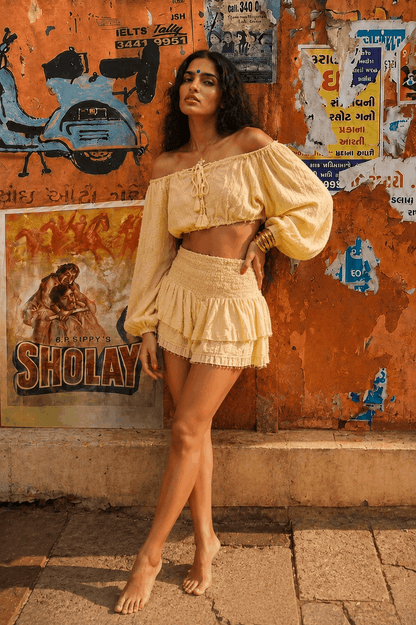Conjunto de Algodón Tierra Alma - Top Hombros Descubiertos y Falda Amarillo